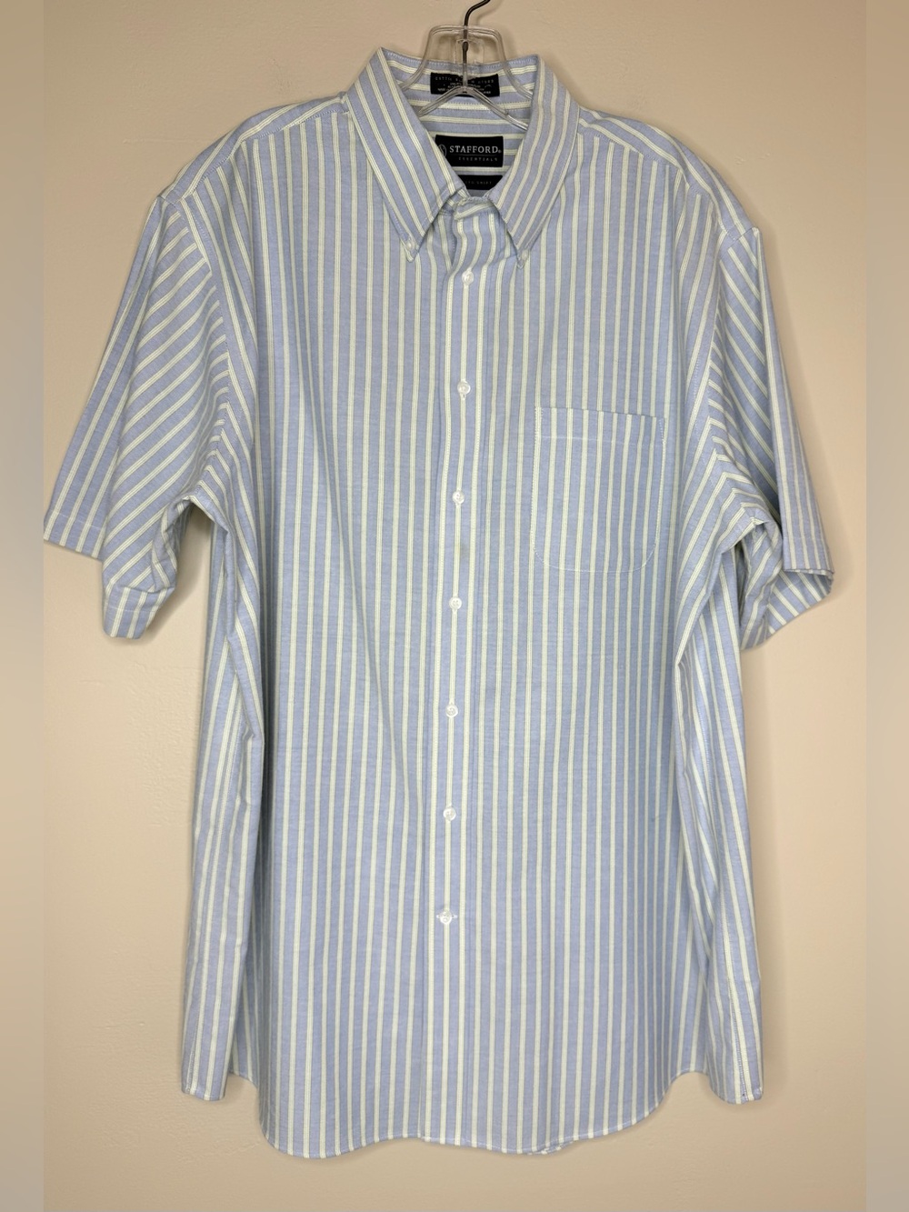 Stafford Cotton Oxford Short Sleeve Button-Down Shirt Blue and Yellow Size 17.5